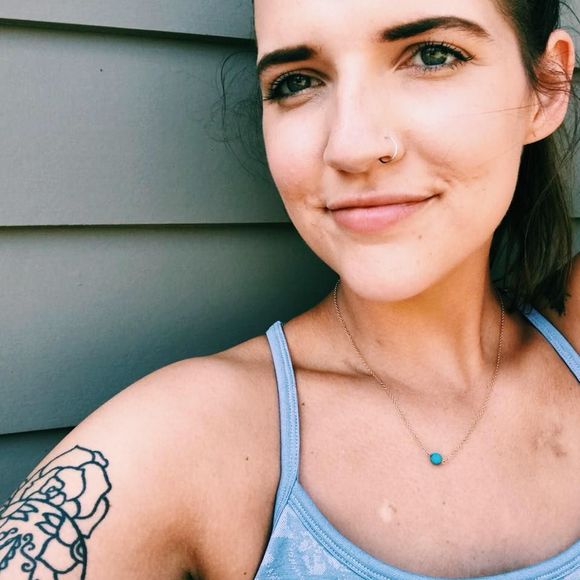 Meet your Posher, Ryanne - Picture 1 of 1